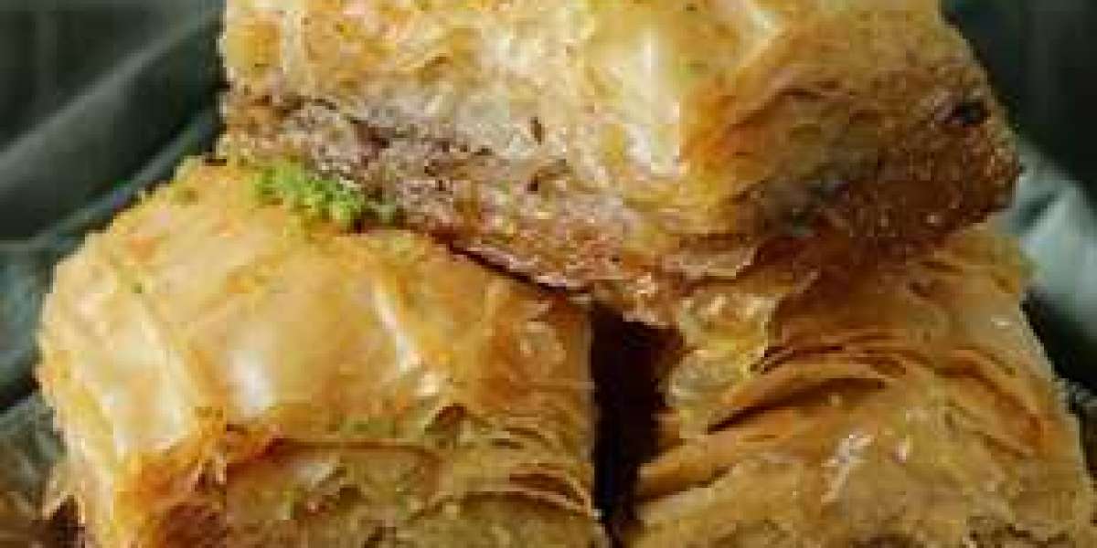 The Best Baklava Online- A Mouthwatering Mediterranean Dessert
