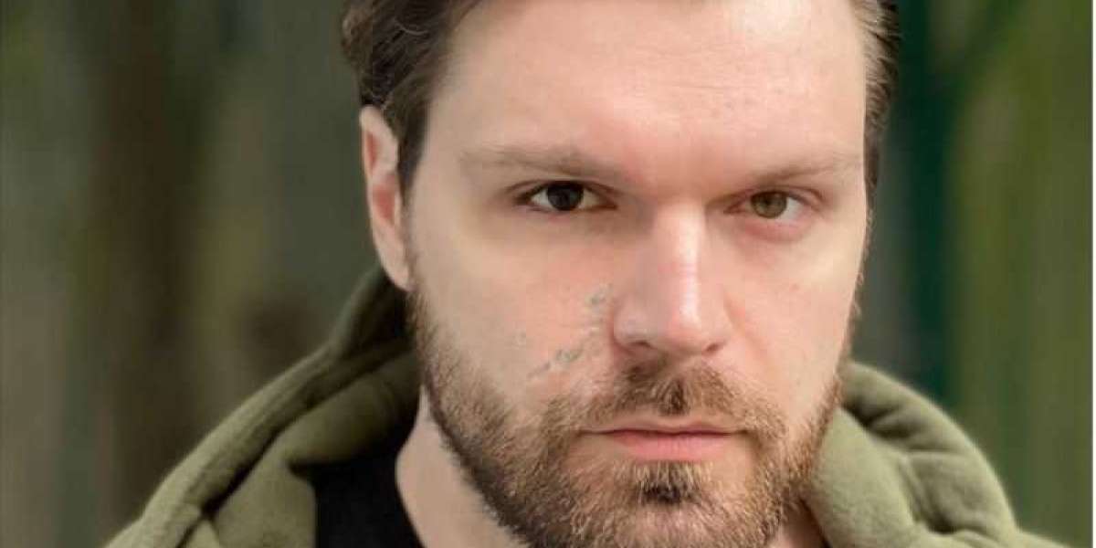 Ukraine Azovstal: Released man says Azov fighters kept in inhumane conditions by Russia
