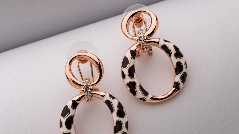 Shop office wear earrings from stunning online collections