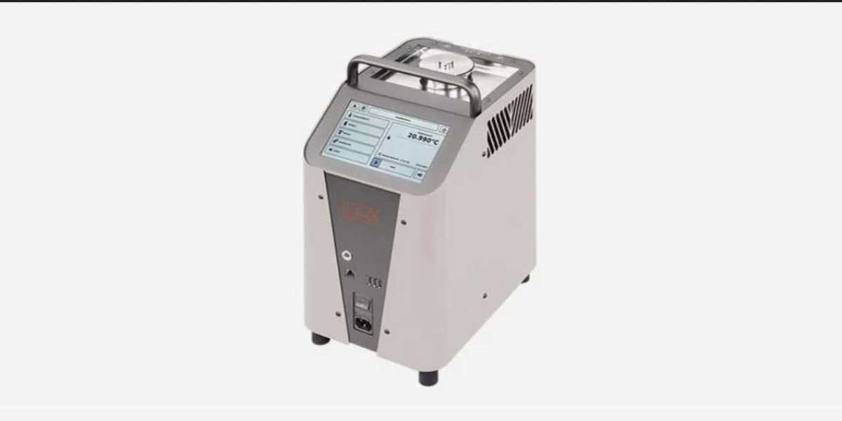 Temperature Calibrator - LTR-150 Dry Block and Liquid Bath