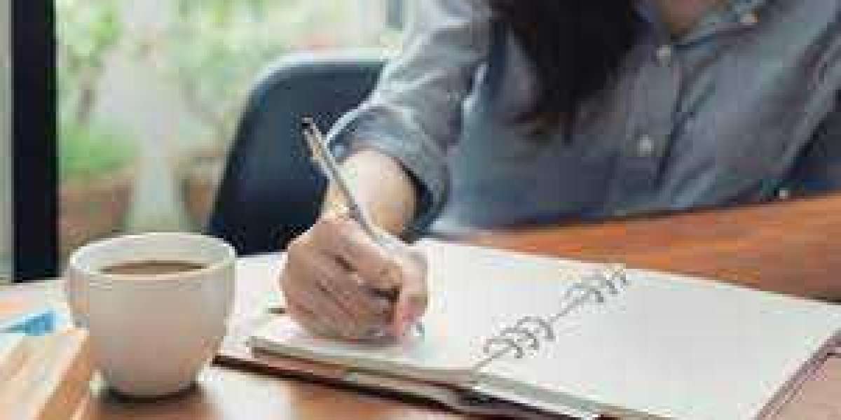 Should You Look For a Professional Thesis Writing Service
