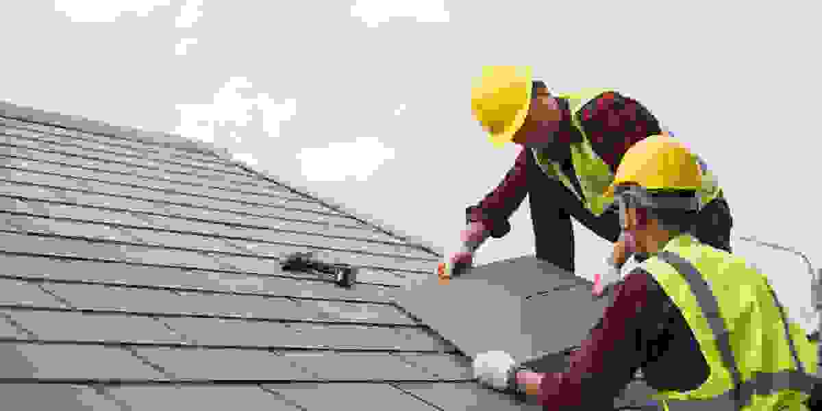 Roofers in London