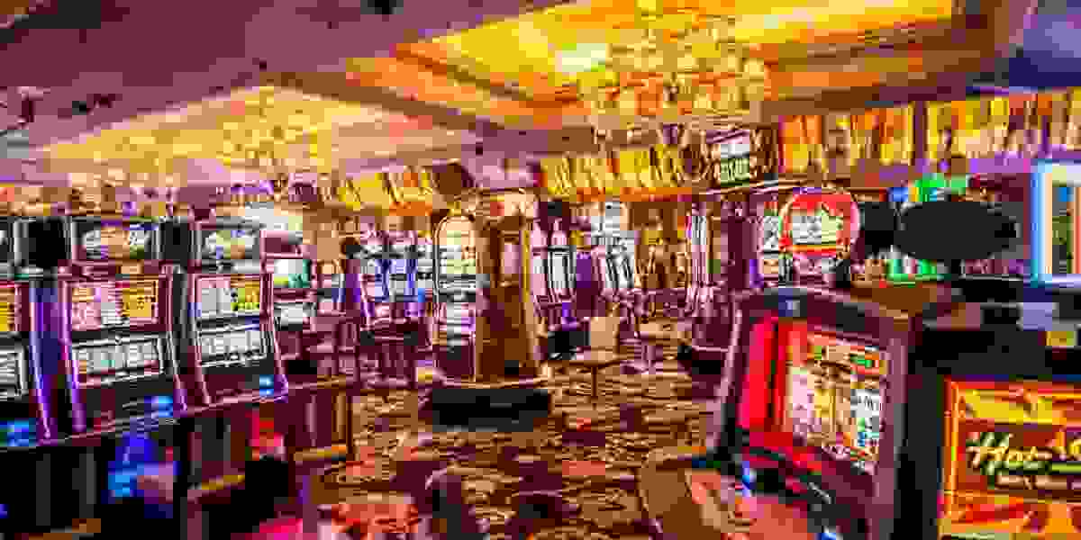 Luckycola Casino PH