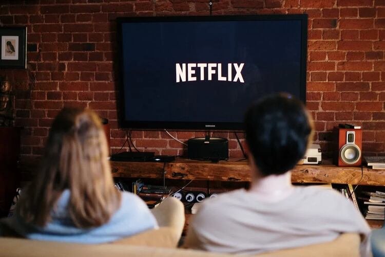 Budget Hack: Replace Netflix And Other Pricey Subscriptions With These Free performances - Wholepost