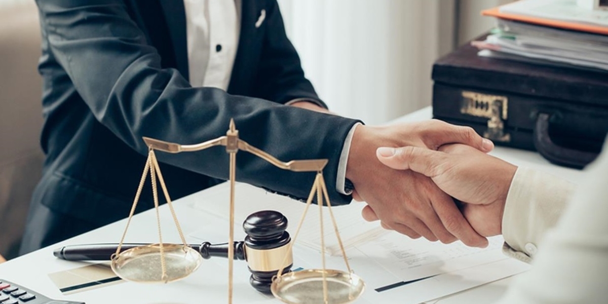 Your Ultimate Guide to Finding the Best Lawyer in Dubai