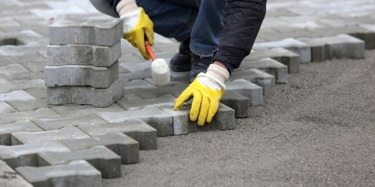 Guide to Setting Up a Concrete Pavers Manufacturing Plant