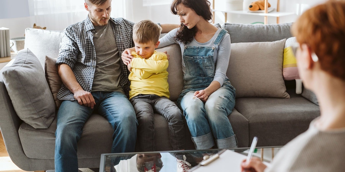 Reconnect and Heal with Family Therapy in Ottawa - The Therapy Team Can Guide You