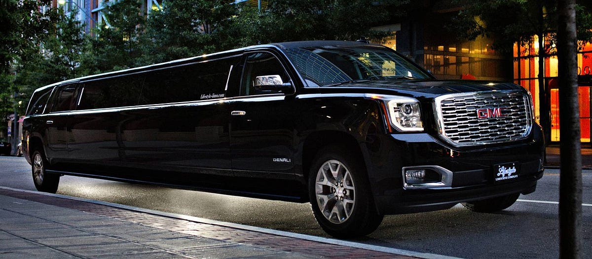 Navigating New York City in Style: The Essence of NYC State Limo Services | by NYC State Limo | Jan, 2024 | Medium