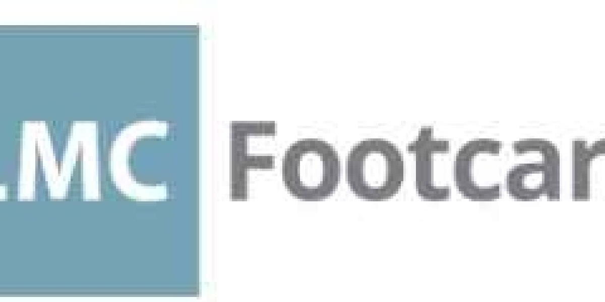 Comprehensive Flat Feet Treatment at LMC Footcare Clinic in Ontario