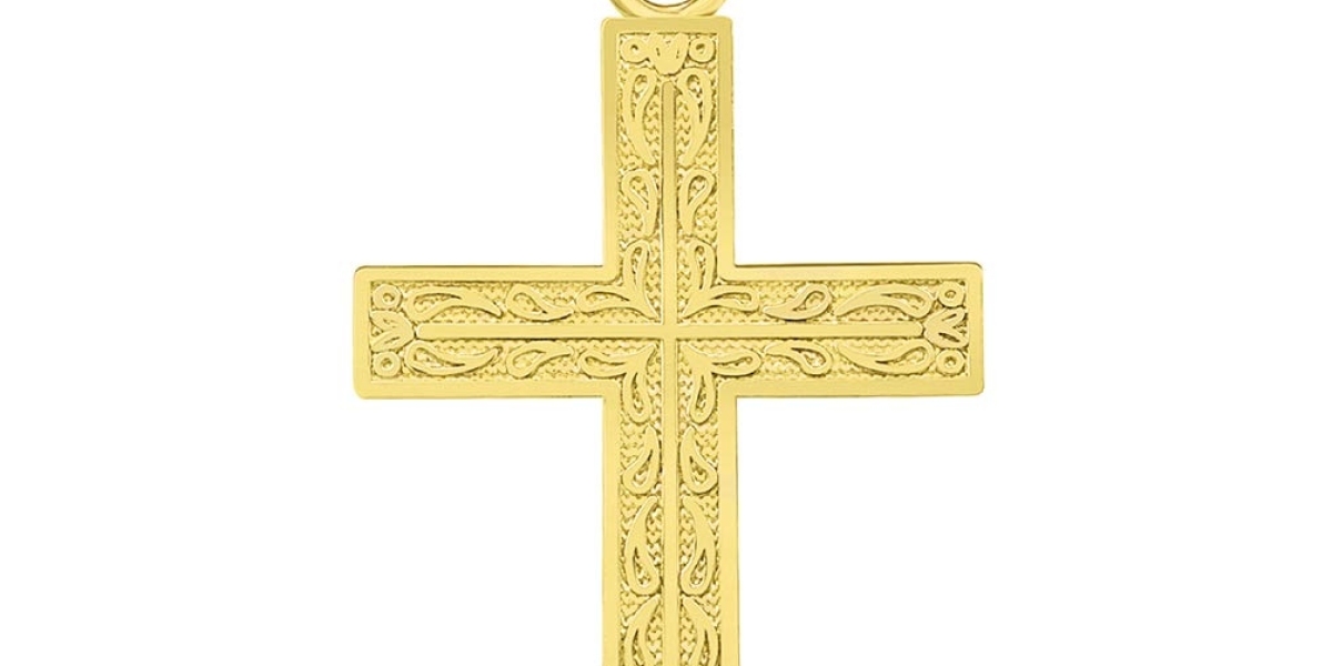 What Customization Options Exist for 14k Gold Cross Pendants?