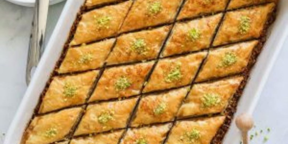 Savoring Sweet Bliss A Journey with Akee Delights Baklava