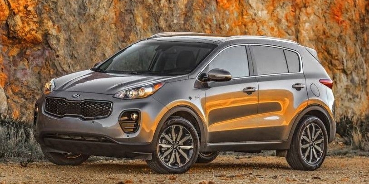 What are the benefits of renting a Kia Sportage as a rental car