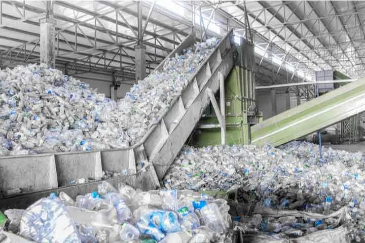 Know Useful Tips To Select The Best Recycled Plastic Manufacturers In The UK - ViralSocialTrends