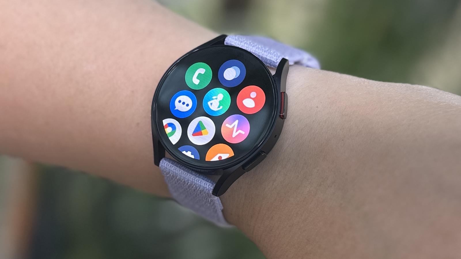 Top 10 Features to Look for in a Cool Smart Watch - TechTablePro