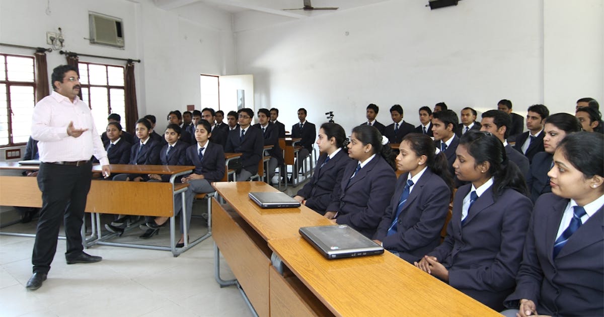 Top MCA Colleges in Delhi/NCR