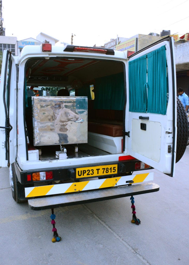 What is the Role of a Mortuary Van in Top Bangalore Funeral Services? | by kumarfuneralservices | Sep, 2024 | Medium