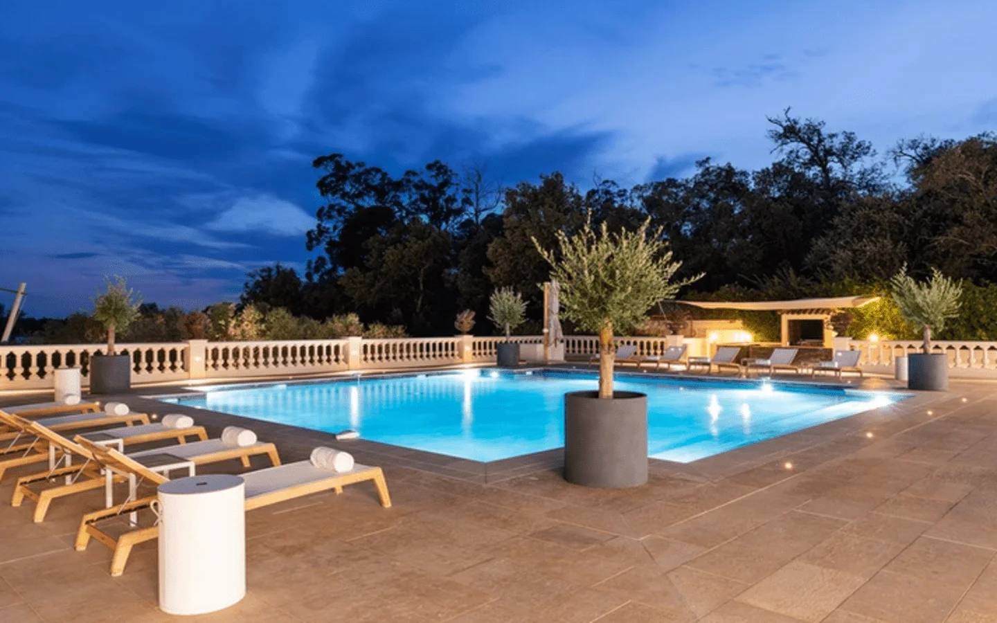 Experience the Ultimate Luxury Villa Rental in Cannes: nightfallgroup — LiveJournal