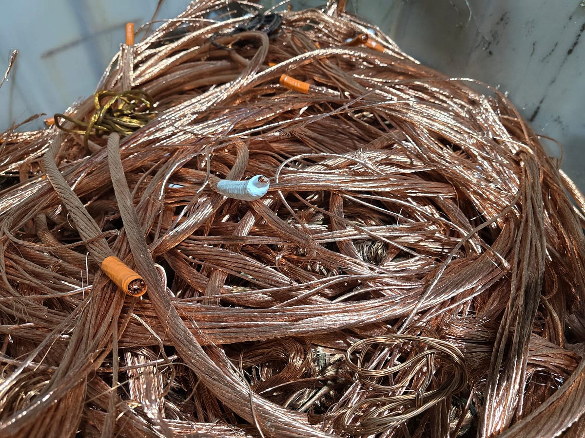 Top-tier Copper Scrap Dealers with a Golden Touch | by Metal Merchants | Oct, 2024 | Medium