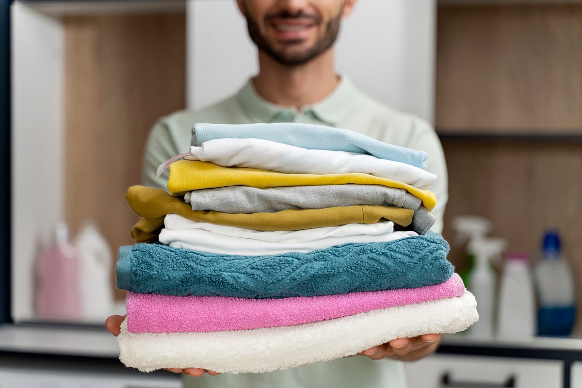 10 Advantages Of Laundry & Dry Cleaning Services | by Bookmylaundry | Dec, 2024 | Medium