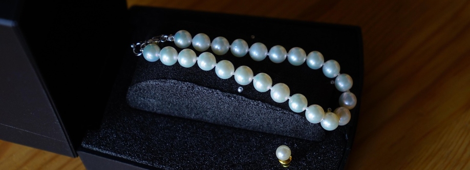 Pearl Jewellery Cover Image