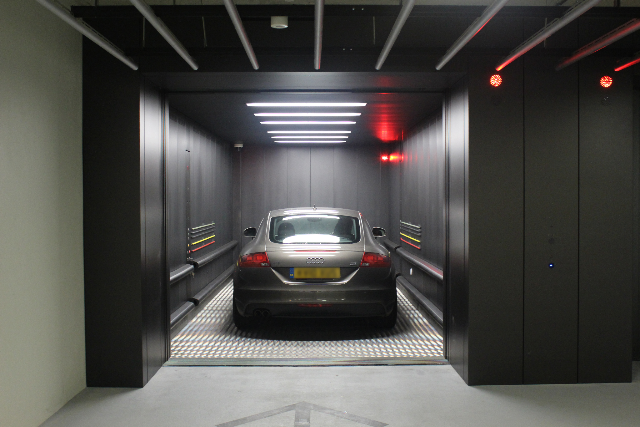 How Car Elevators Are Transforming Parking in Dubai’s Urban Landscape