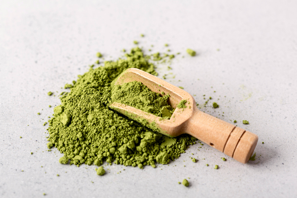How Kratom Leaves Are Processed into Powder -