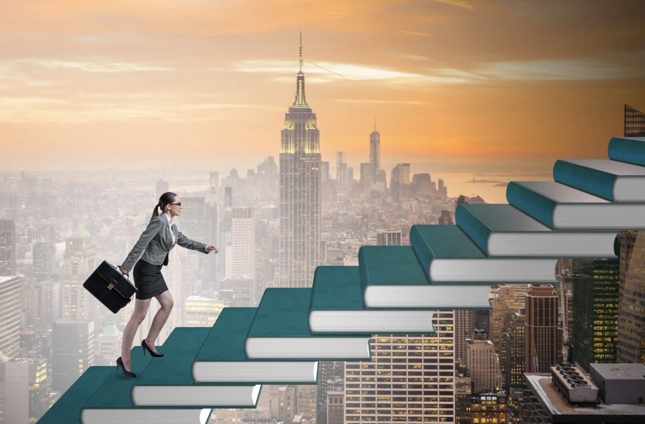 Why Corporate Women Need Financial Education
