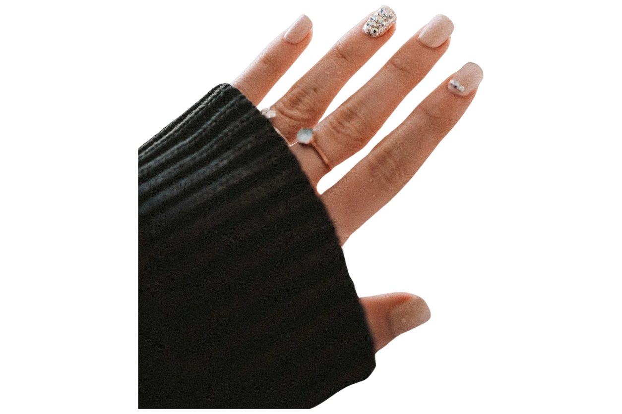 Find a Luxury Nail Salon That Specializes in Nail Repair!