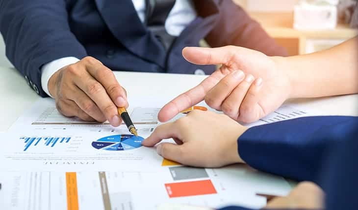 Chamber Of Commerce Attestation Service in Delhi India | Commercial Documents