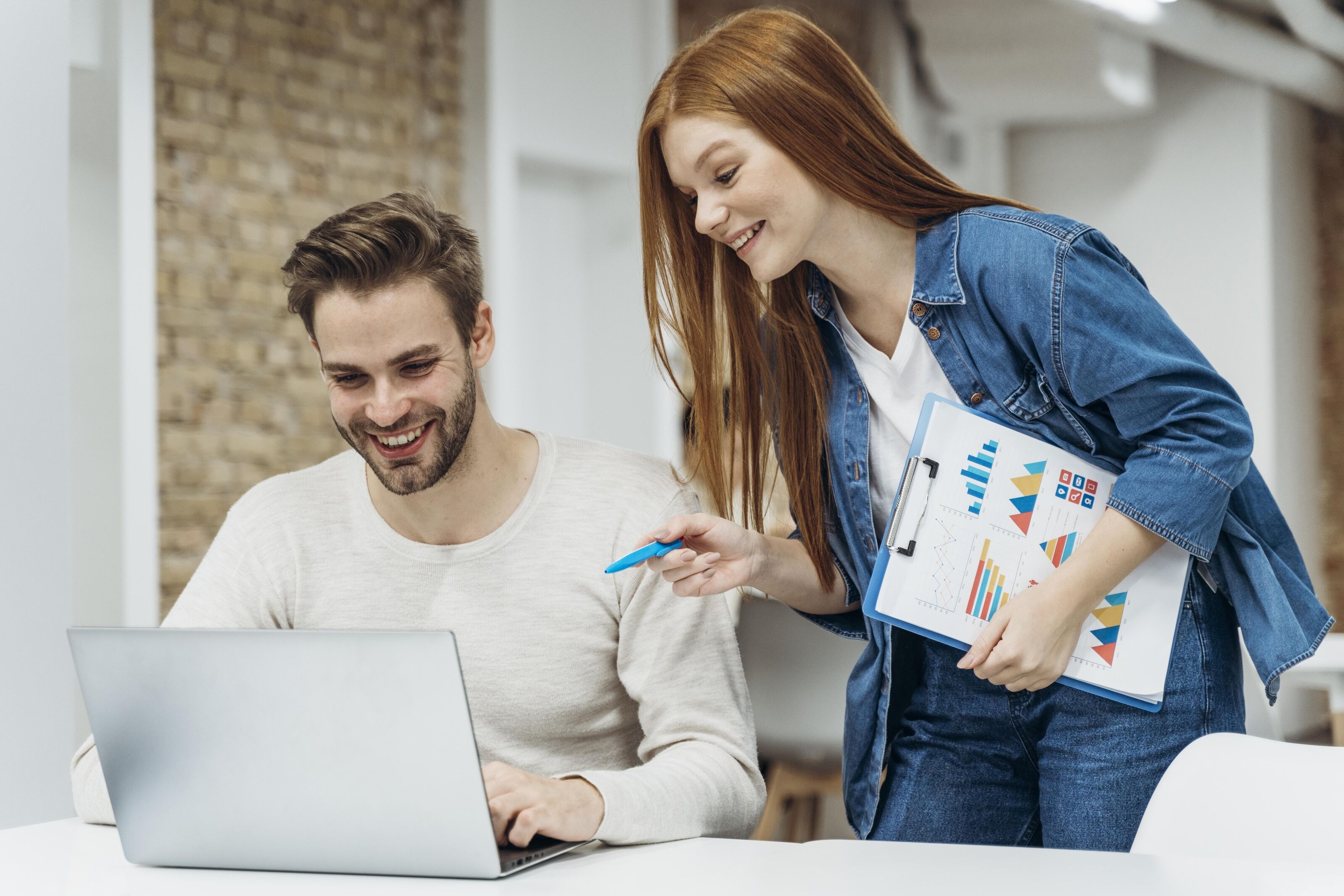 How Does a Houston SEO Expert Keep Up with Google’s Algorithm...