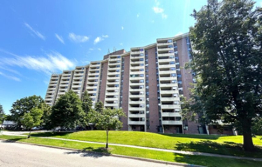 Blogs - Bang Box online - Elevate Your Lifestyle: Discover Condos for Sale in Oakville, Ontario with Altrahomes