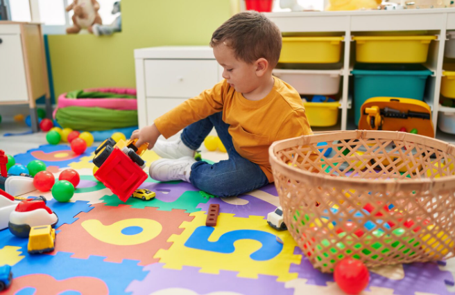 Small Daily Habits That Strengthen Parent-Child Bonds - Rise Montessory Nursery