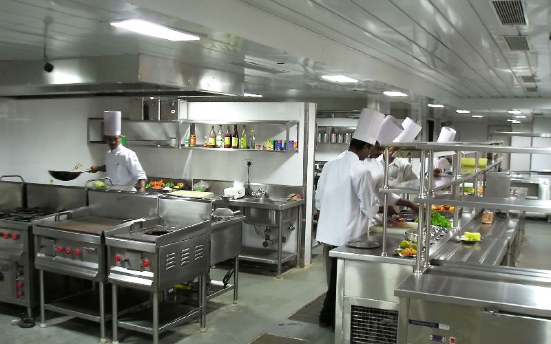 Commercial Kitchen Equipment Manufacturer & Dealer in Kolkata | Best Kitchen Equipments 